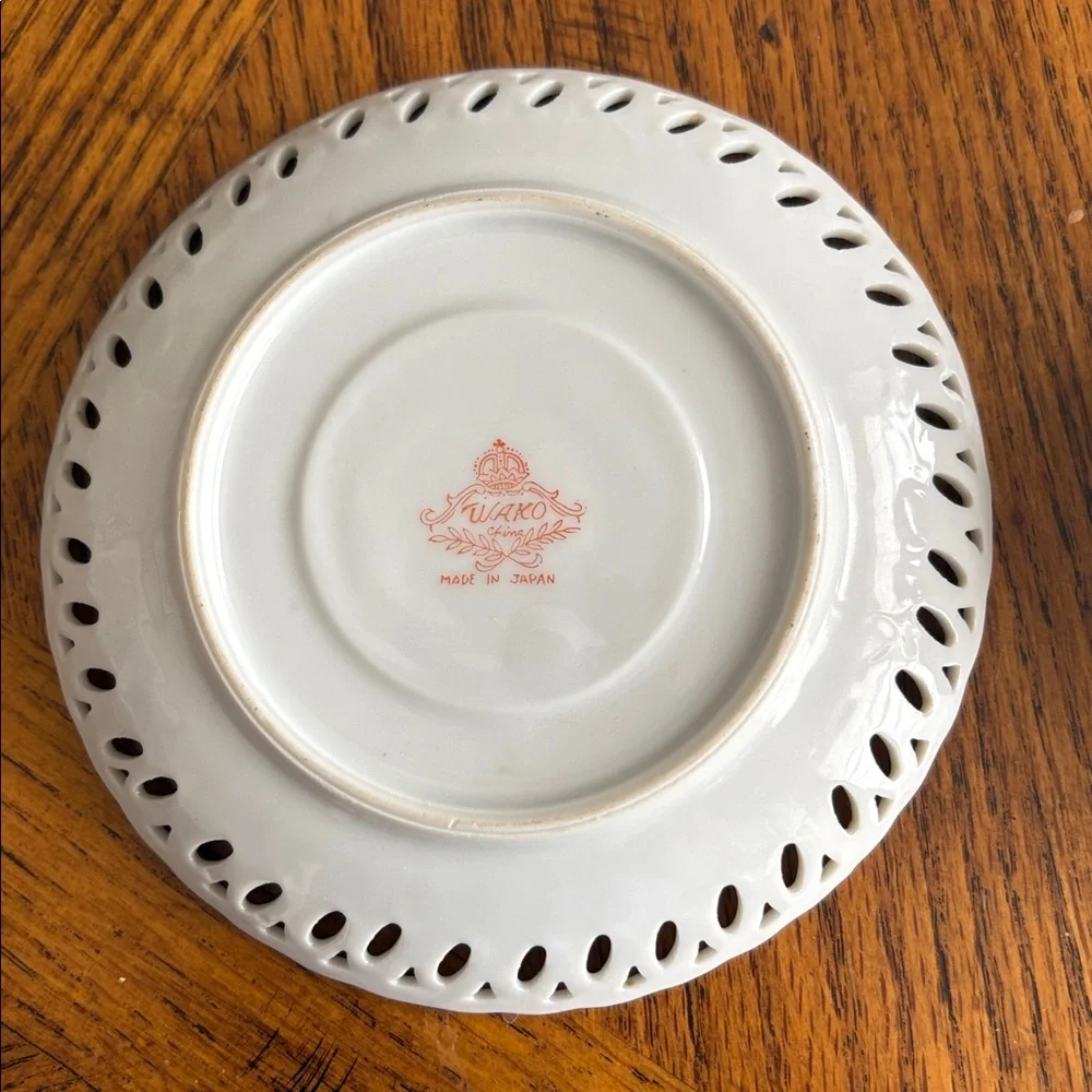 Vintage WAKO Fine China Floral Teacup & Saucer Gold Trim Pedestal Made in Japan